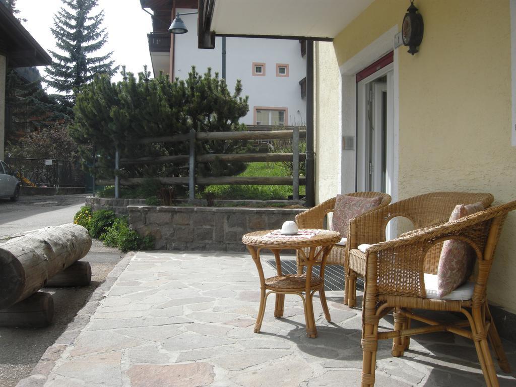 Appartamenti Cesa Maria Mountain Hospitality Canazei Chambre photo